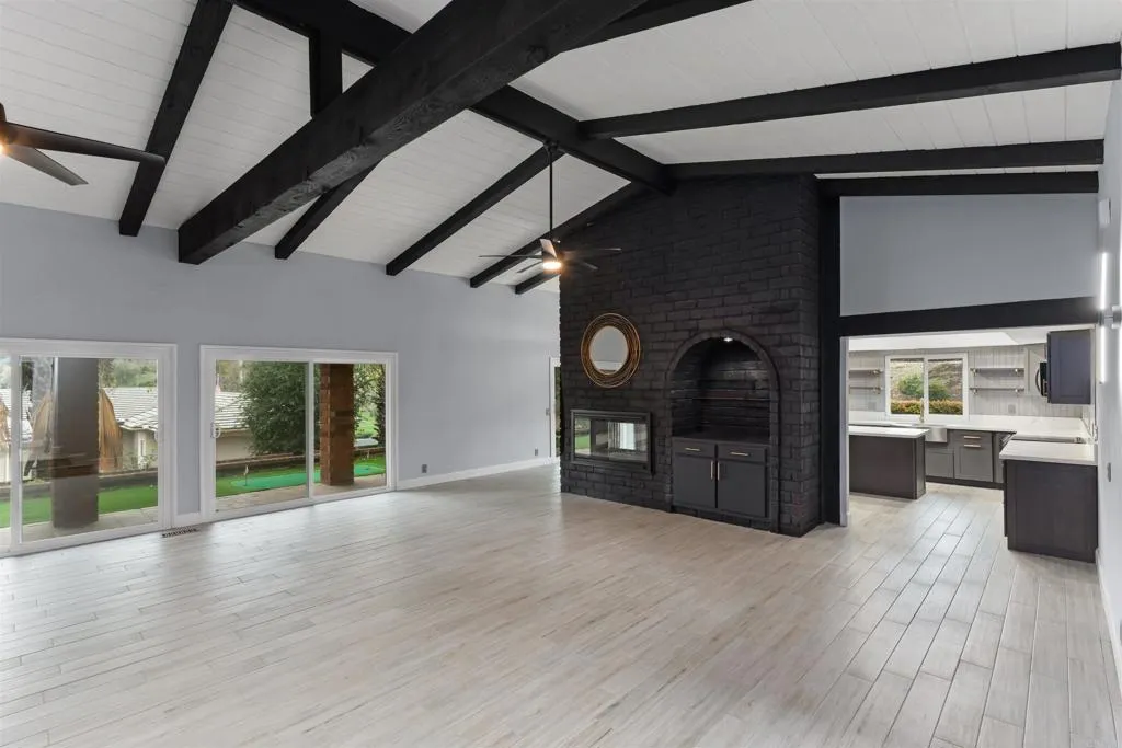 https://cdn.realtyfeed.com/cdn/127/306574658/85c54657debe6d565510f623484c2bc2.webp