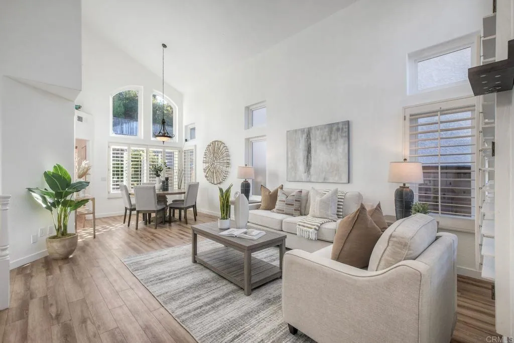 https://cdn.realtyfeed.com/cdn/127/306574753/9a2c60014830708d9b2744d32294c333.webp