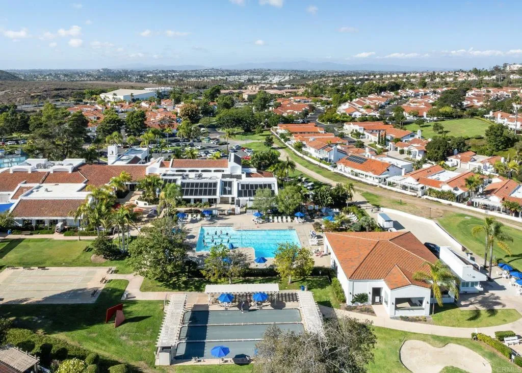 https://cdn.realtyfeed.com/cdn/127/306574790/e25b5a78af0aed0420839220295fe6c9.webp