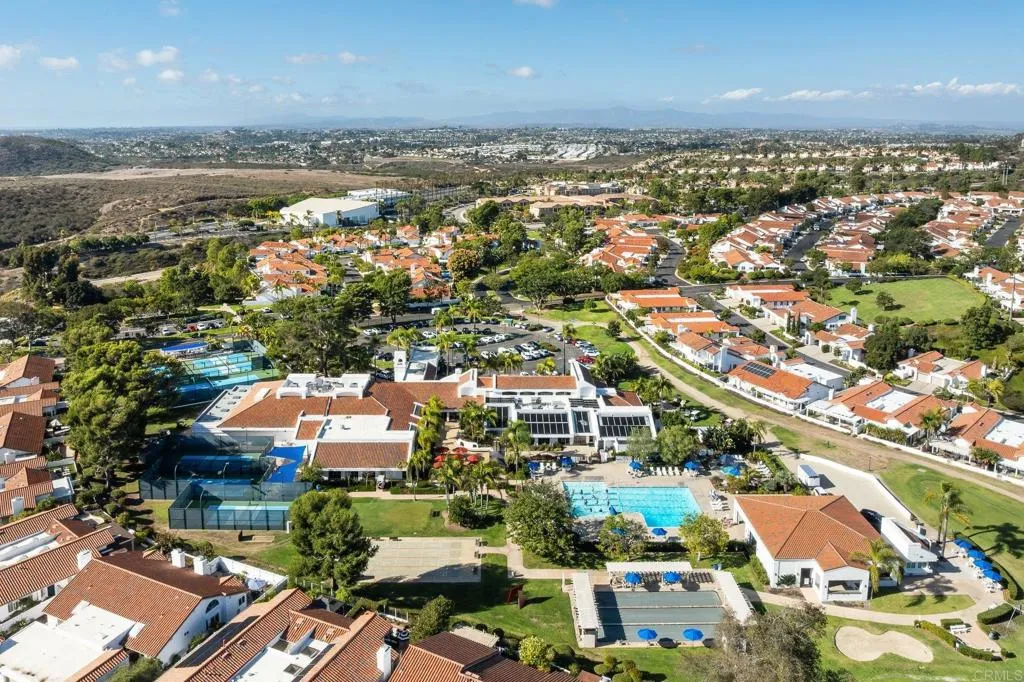 https://cdn.realtyfeed.com/cdn/127/306574790/f7820d7af325fb20a9c7a818f9796742.webp