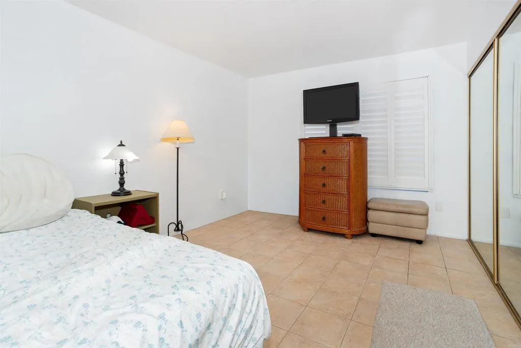 https://cdn.realtyfeed.com/cdn/127/306574860/6c7075bd85ad0d530ecd0545928b141a.webp