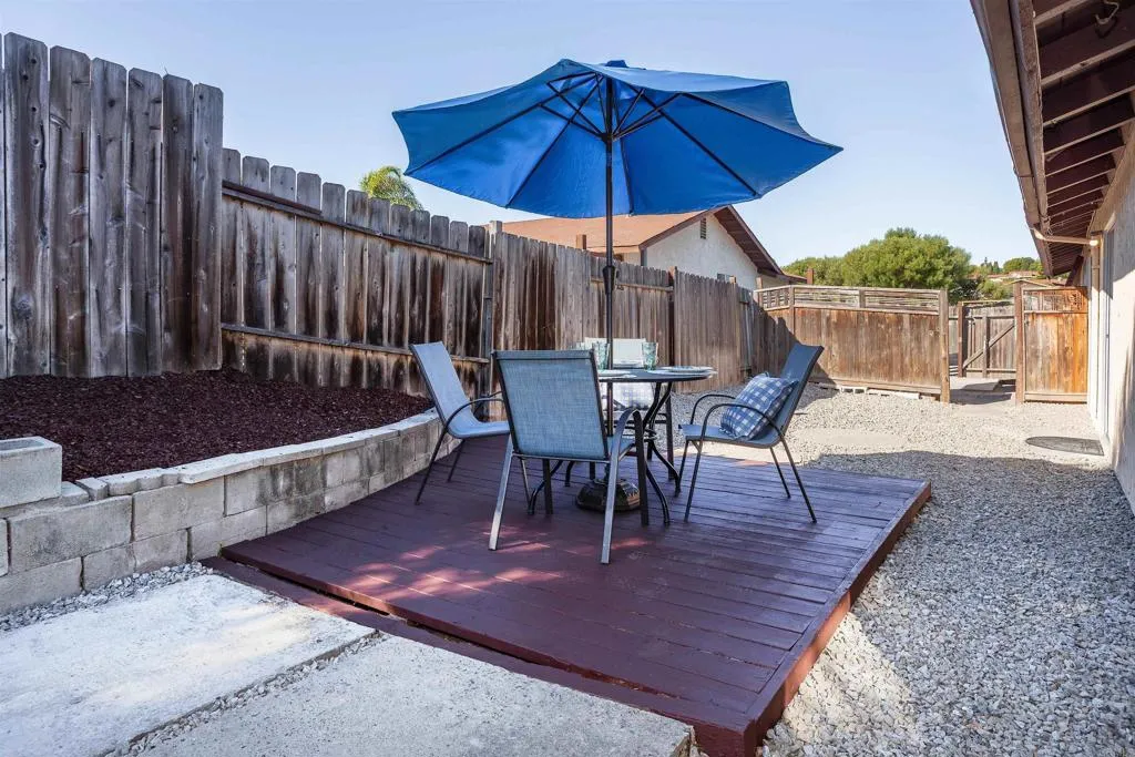 https://cdn.realtyfeed.com/cdn/127/306574860/f058cc58148291a33068d1362fb4d368.webp