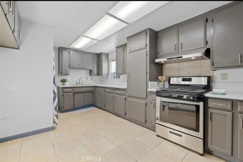 467 E Lingard, Lancaster, CA 93535 - Photo 2 of 14, Lancaster, CA