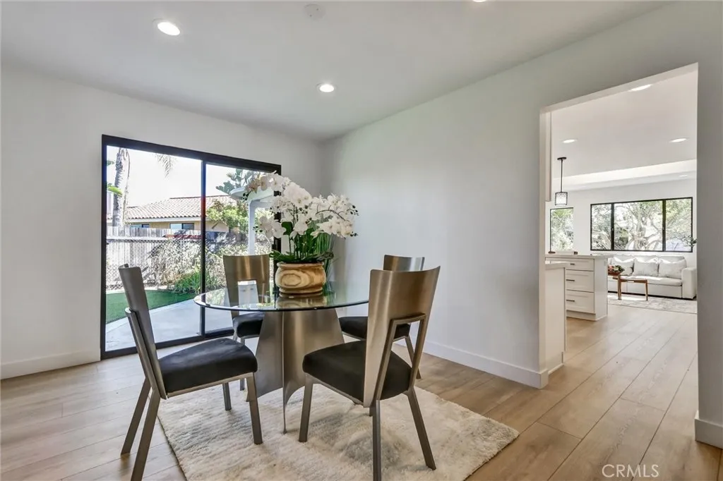 https://cdn.realtyfeed.com/cdn/127/306574892/1f46d775f7107b6101d376ee7eb39c7c.webp