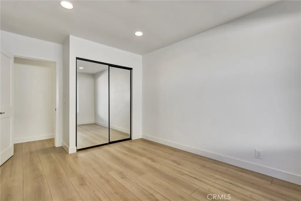 https://cdn.realtyfeed.com/cdn/127/306574892/29e98d1a24d5b08f64d2d91522ab1498.webp