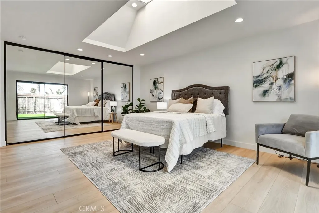 https://cdn.realtyfeed.com/cdn/127/306574892/fc5afbff0df1f646a79655d29f290ce1.webp