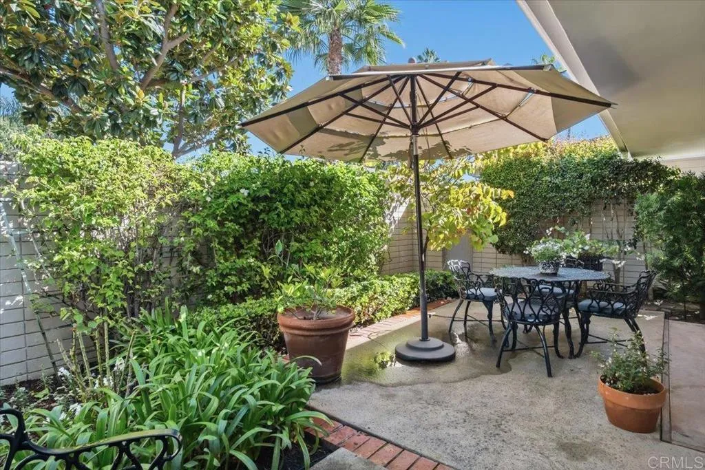 https://cdn.realtyfeed.com/cdn/127/306574922/895b722663e9d3a823ae05070d9cae56.webp