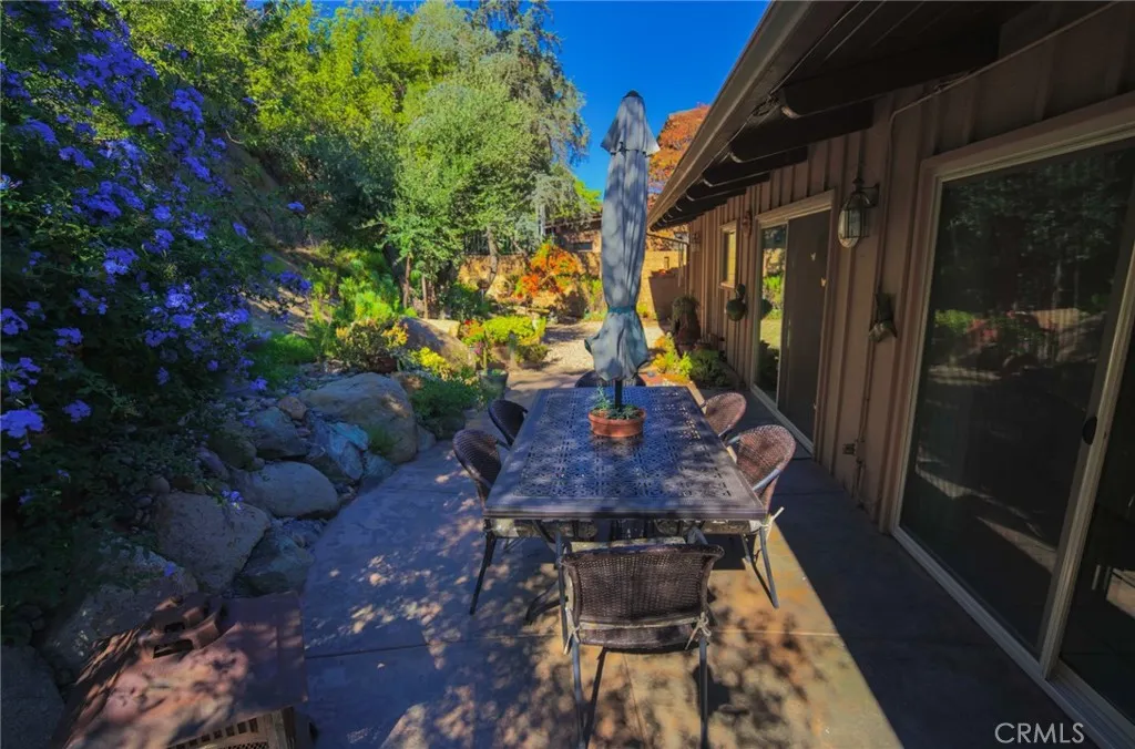 https://cdn.realtyfeed.com/cdn/127/306575210/38f507ea5b61311c61e748f958c7397b.webp