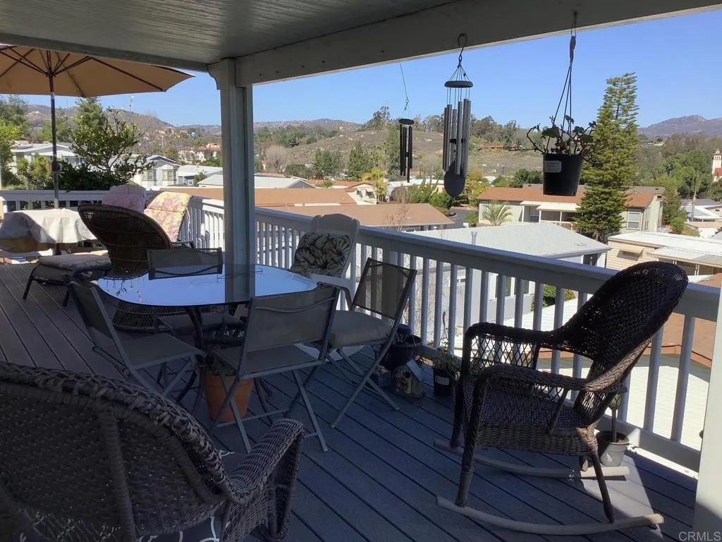 https://cdn.realtyfeed.com/cdn/127/306575393/bd7c28ecec528f48ceffd4b5d7590b85.webp
