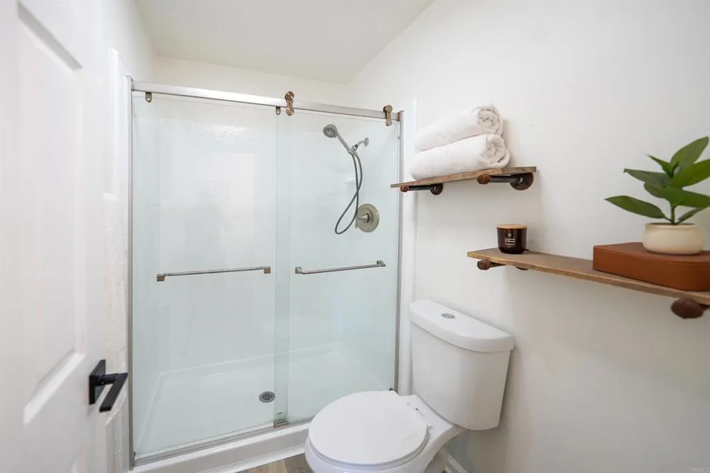 Photo #30: PTP2508106 Listing: Photo #30