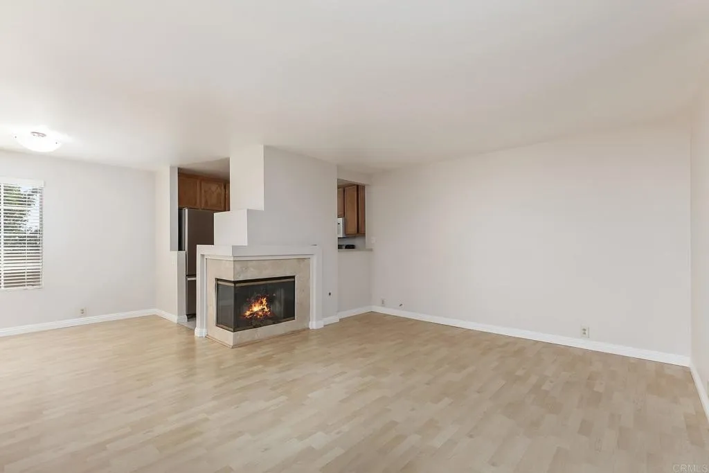 Photo #3: PTP2508107 Listing: Photo #3