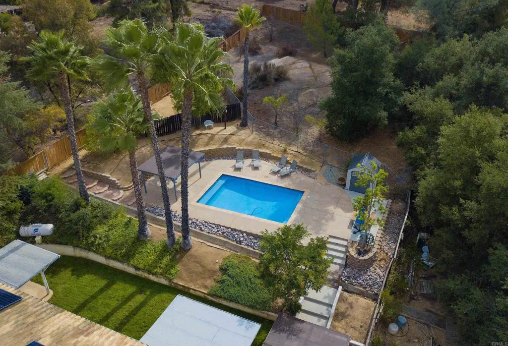 https://cdn.realtyfeed.com/cdn/127/306575455/06be9e5871ea21f0042184d200df8820.webp