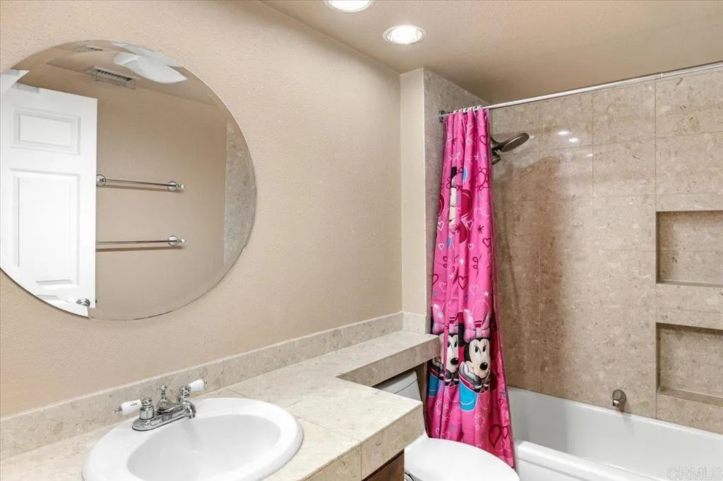 https://cdn.realtyfeed.com/cdn/127/306575492/432a8f4de16e3e88cb474a12bf16f12c.webp