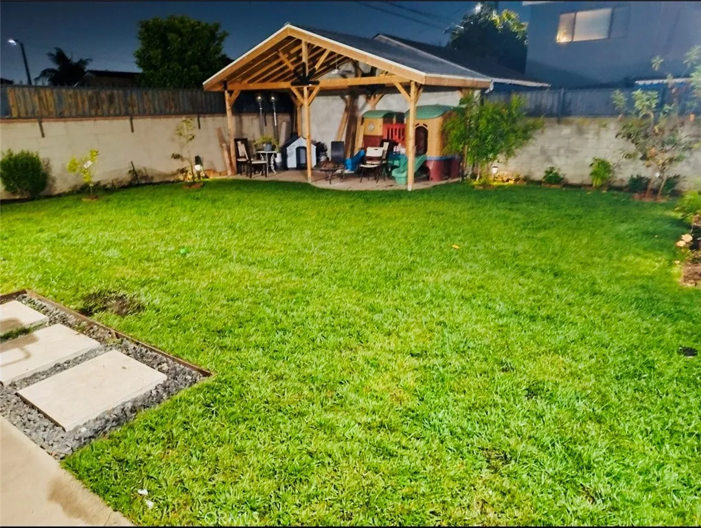 13408 S Catalina Avenue, Gardena, CA 90247 - Photo 3 of 19, Gardena, CA