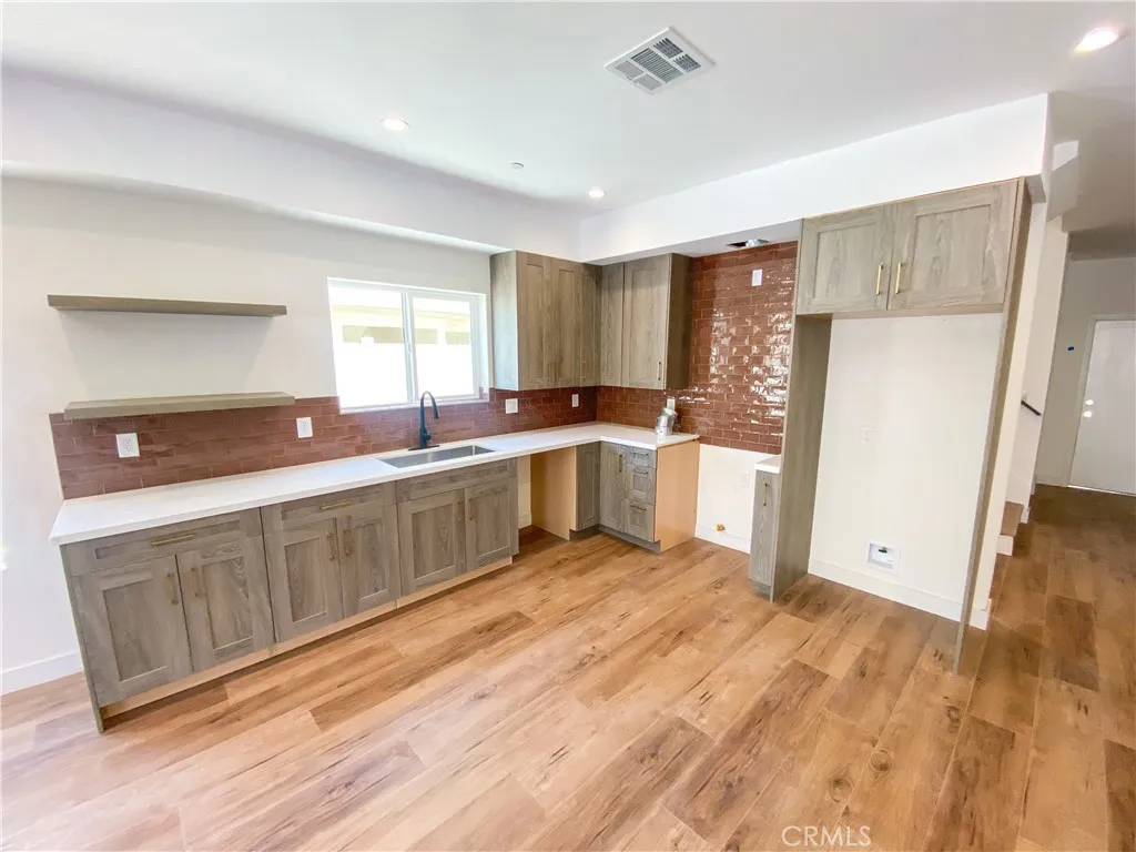 1839 S Gramery Place Unit 1837, Los Angeles, CA 90019 - Main photo, Los Angeles, CA