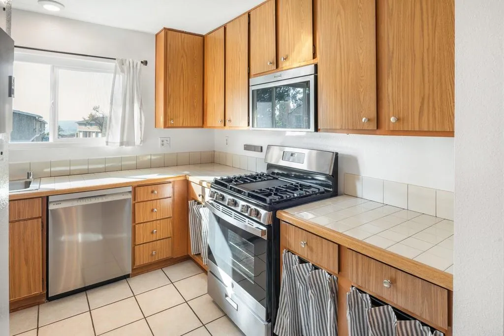 Photo #14: PTP2508113 Listing: Photo #14