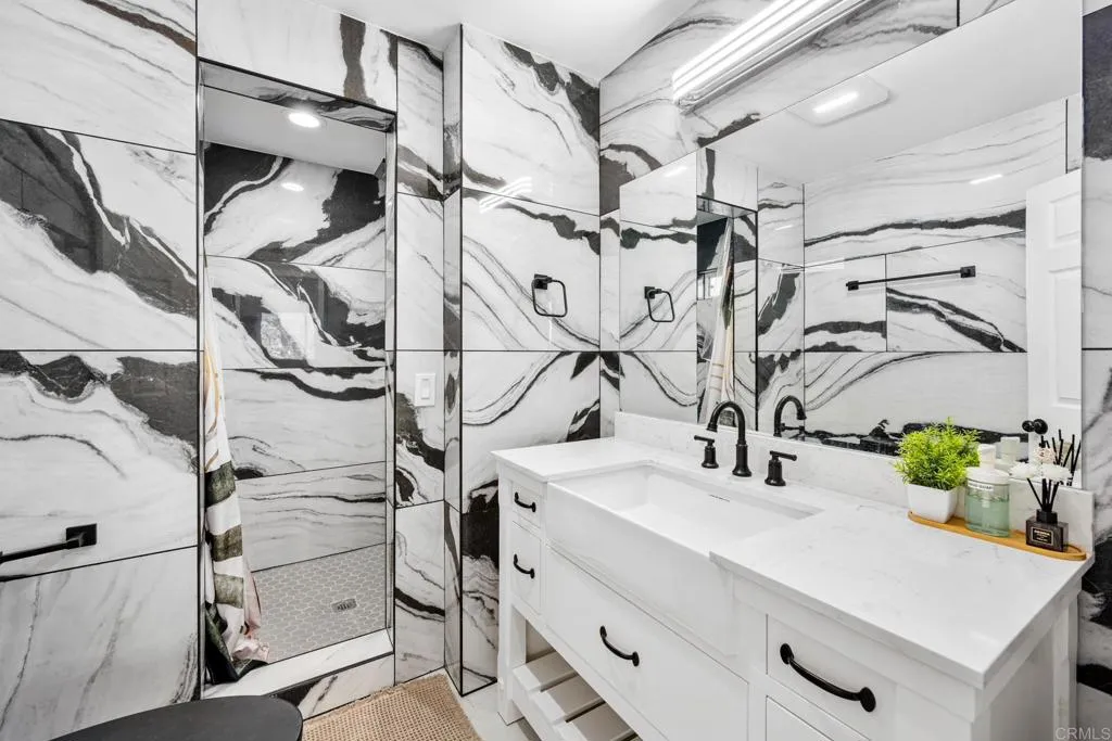 https://cdn.realtyfeed.com/cdn/127/306575827/650937deb135de0c515021495b7a1381.webp