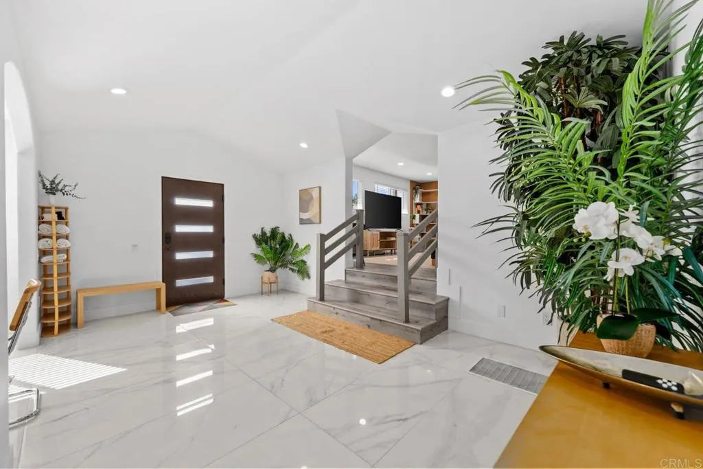 https://cdn.realtyfeed.com/cdn/127/306575827/68796340423d0aa1945019d72b8572a5.webp