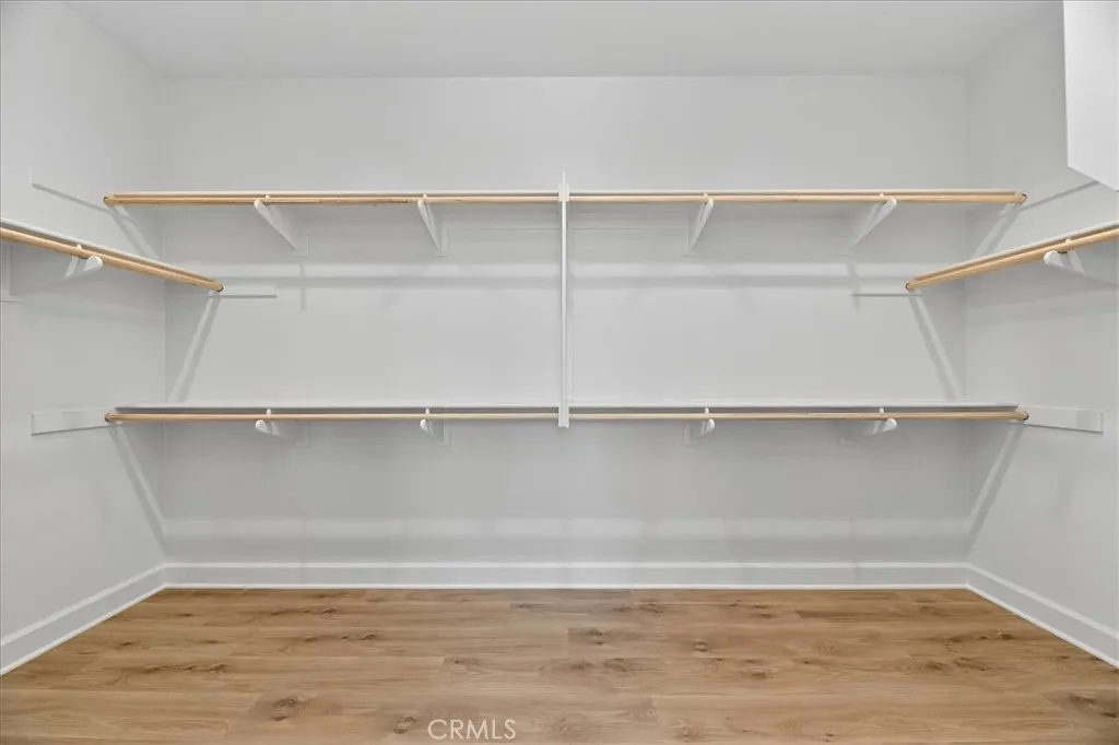 https://cdn.realtyfeed.com/cdn/127/306575832/fd9cf4d7996223130e2db8534067de48.webp