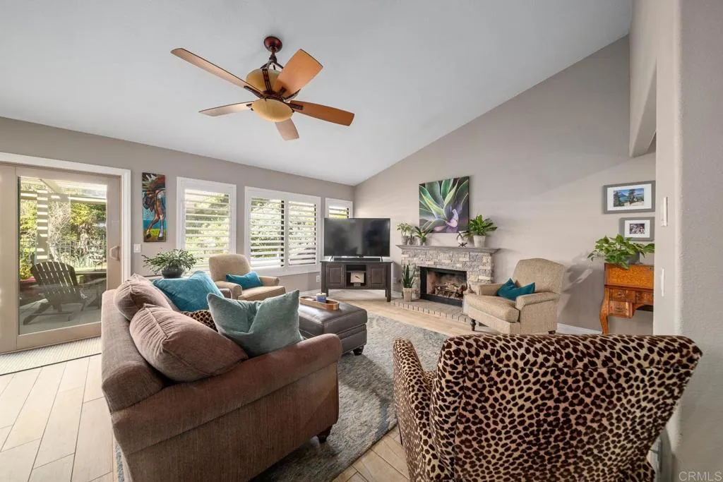 https://cdn.realtyfeed.com/cdn/127/306575837/10305d53e174f0625e750be58cb2c9a1.webp