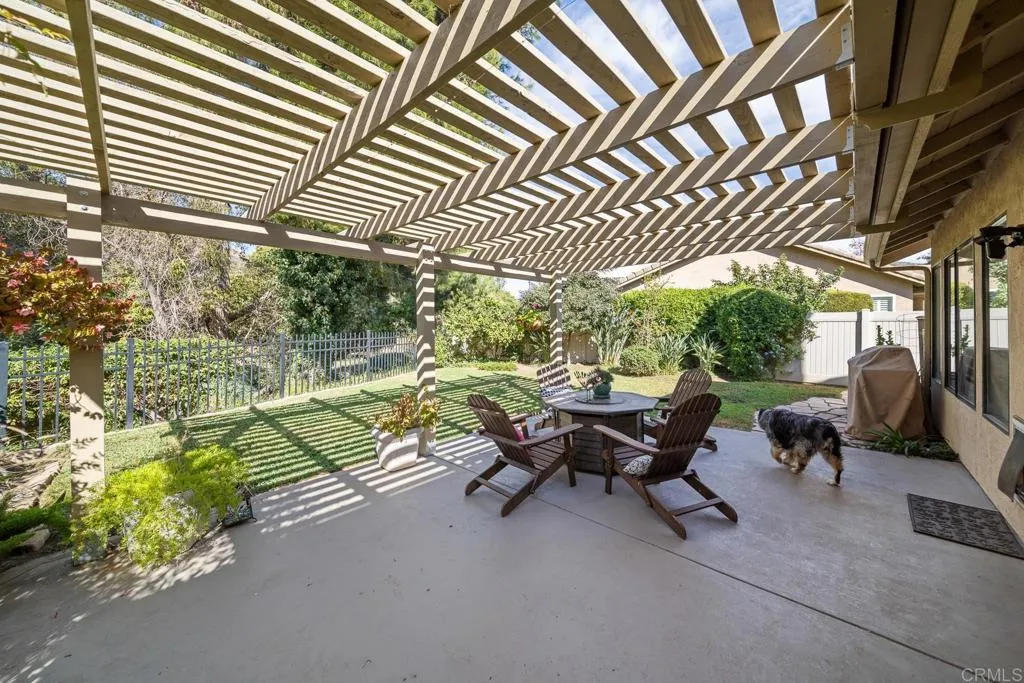 https://cdn.realtyfeed.com/cdn/127/306575837/88cd3d056826ec9dbe5cc13c4f78494e.webp