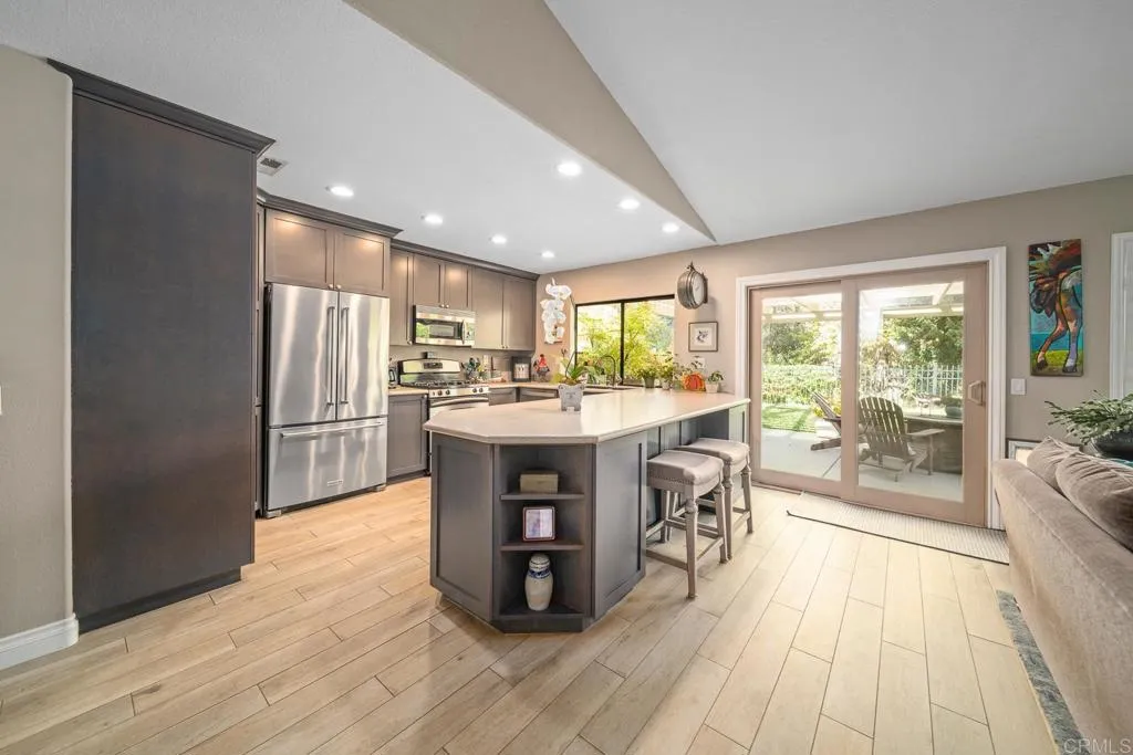https://cdn.realtyfeed.com/cdn/127/306575837/943a84c6909588407ba42e4720a72cd5.webp