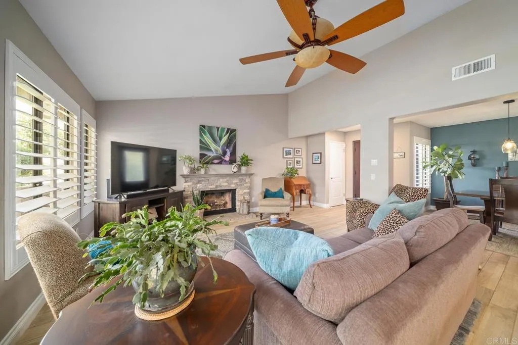 https://cdn.realtyfeed.com/cdn/127/306575837/ac7b3fbed1b0b26cd9b83e44cd77820f.webp
