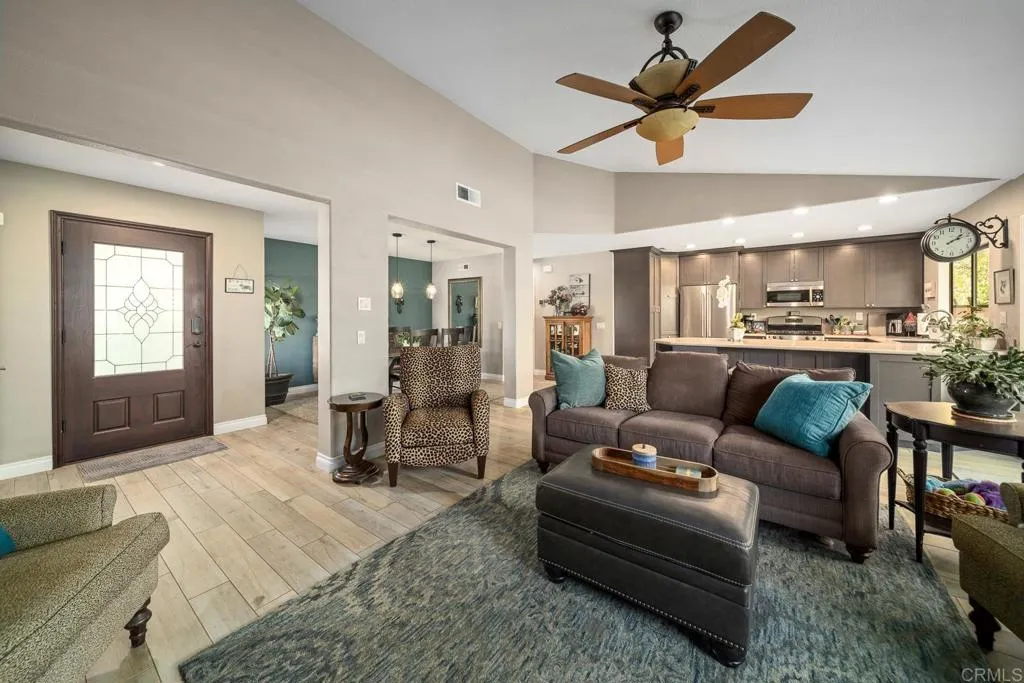 https://cdn.realtyfeed.com/cdn/127/306575837/ba5a777857e2cad0e7756e060c03bec9.webp