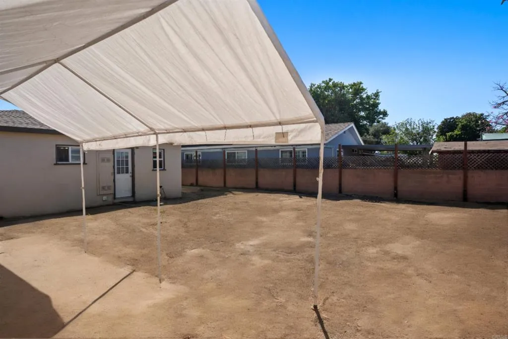 https://cdn.realtyfeed.com/cdn/127/306575881/5176c4ef8f349129696dd30d43d49b45.webp