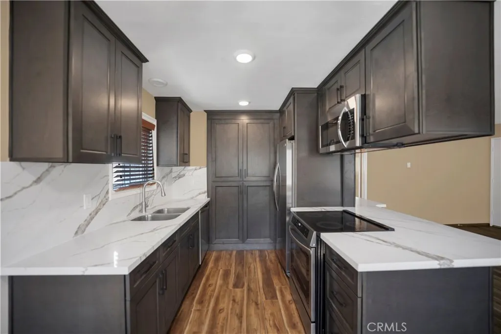 Long Beach, CA 90803