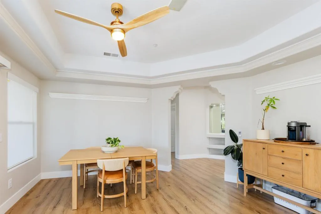 https://cdn.realtyfeed.com/cdn/127/306575958/1fe19bf5880a8851ee676cbb0db4ec1d.webp