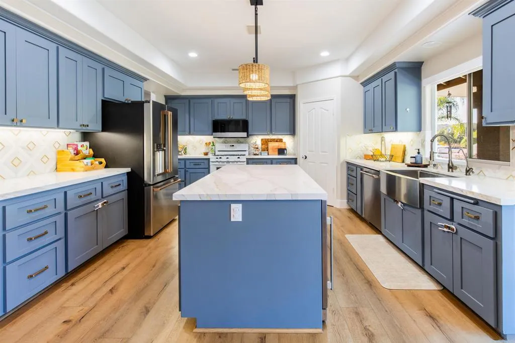 https://cdn.realtyfeed.com/cdn/127/306575958/4fb073e5e1519948e6182a5f72f77bfd.webp