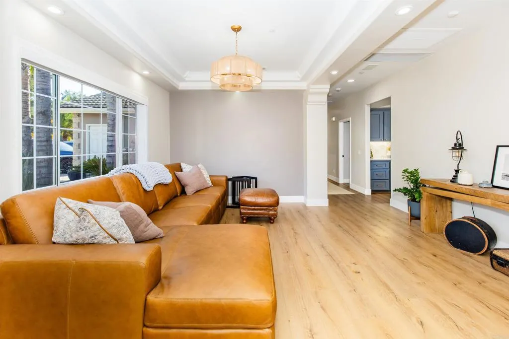 https://cdn.realtyfeed.com/cdn/127/306575958/f6bd17e3b7dd33a96b6369a558f5f151.webp