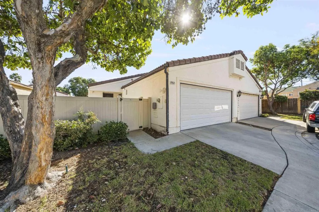 https://cdn.realtyfeed.com/cdn/127/306576028/60d3bb824342439db7c21961c9e7d012.webp