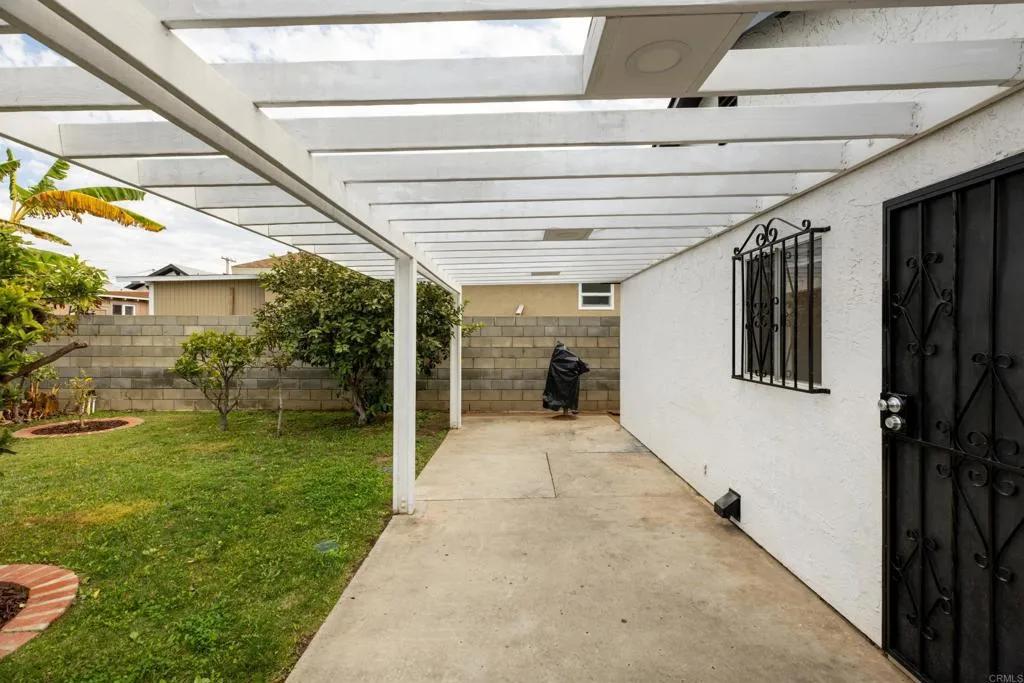 https://cdn.realtyfeed.com/cdn/127/306576042/6f4a600877d909706b0cfad047c7f460.webp