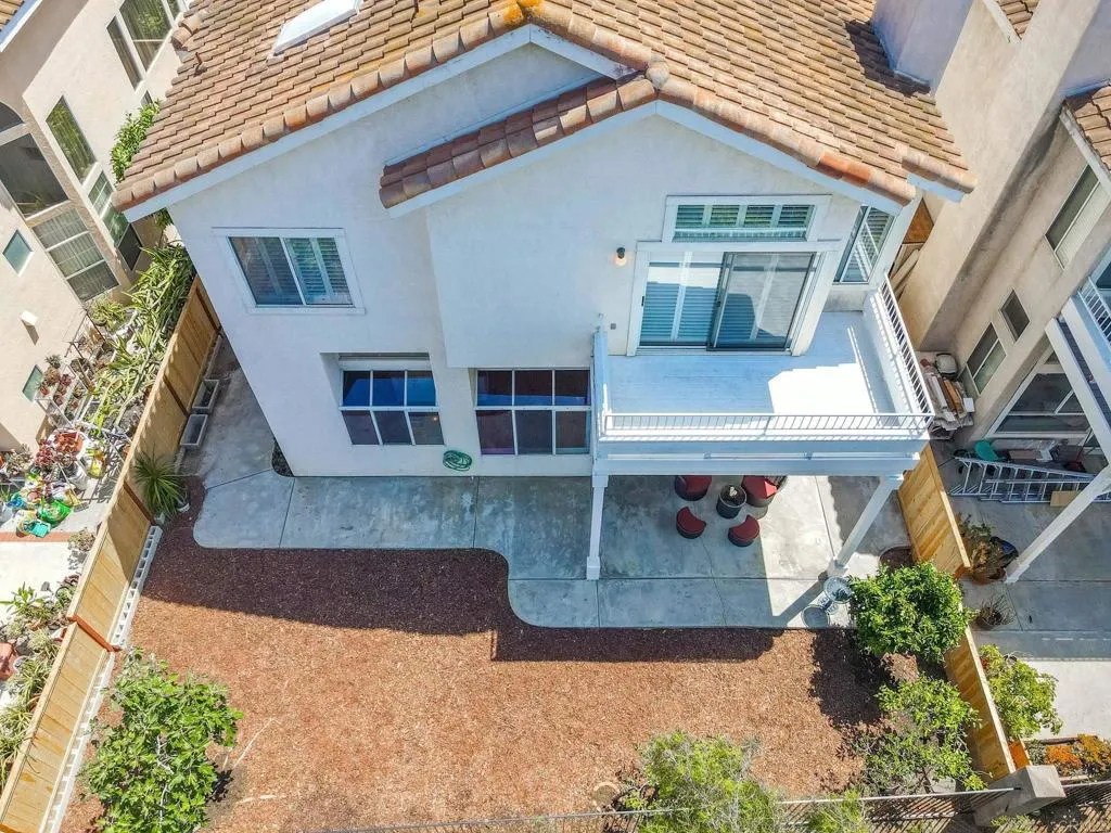 https://cdn.realtyfeed.com/cdn/127/306576074/652f07a519883f25a6f6eb7abf4f9896.webp