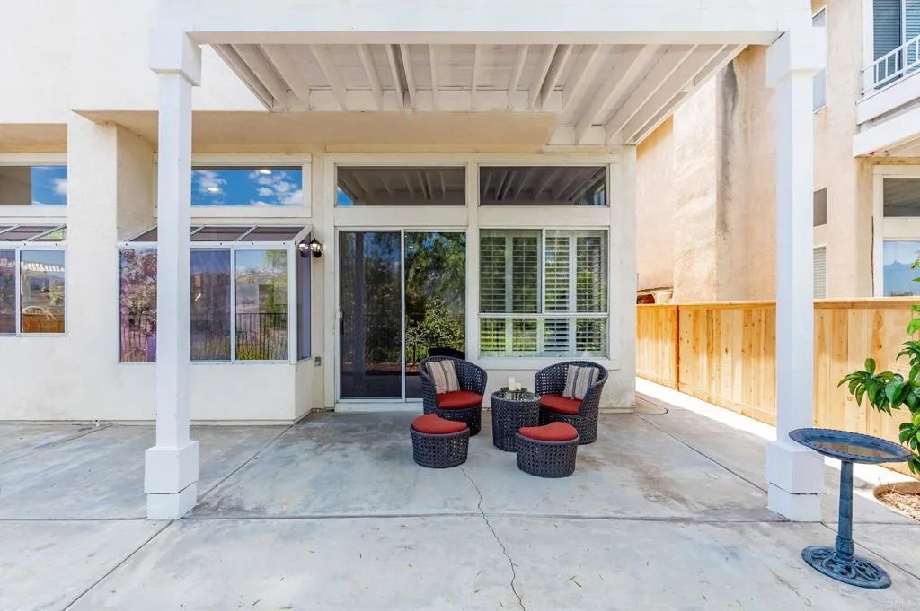 https://cdn.realtyfeed.com/cdn/127/306576074/c61468f2346052162f849e60eb102a79.webp