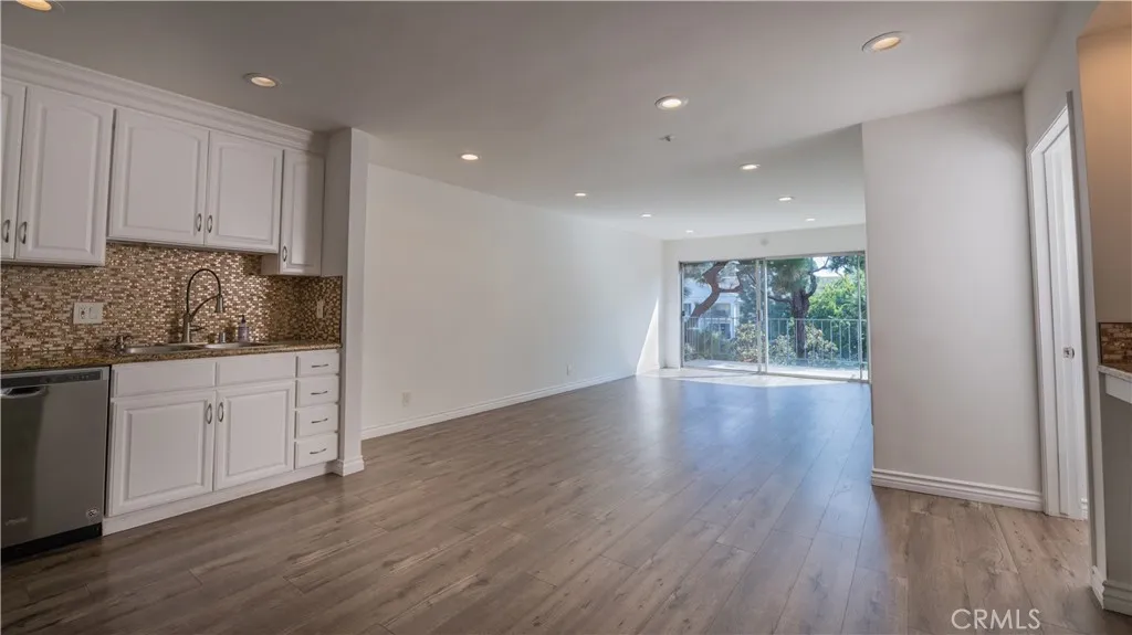 Newport Beach, CA 92663