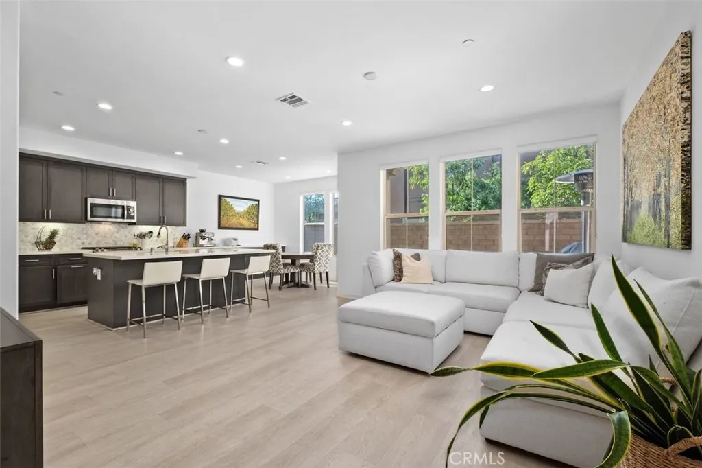 Lake Forest, CA 92630