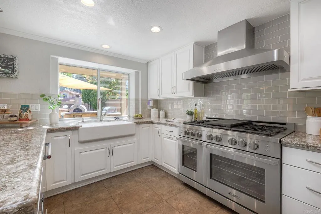 https://cdn.realtyfeed.com/cdn/127/306576121/6c99ecd0e94a0613318477bc9629b311.webp