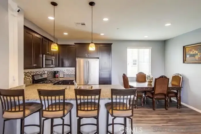 https://cdn.realtyfeed.com/cdn/127/306576181/9959ad0bd5556a371632364ca5c80f83.webp