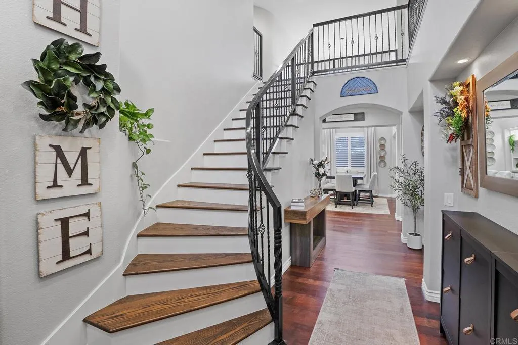 https://cdn.realtyfeed.com/cdn/127/306576222/27fb5c11d27cc50f3add87233b1f85d1.webp