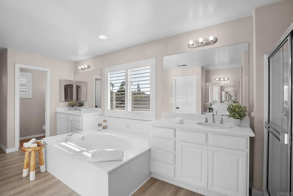 https://cdn.realtyfeed.com/cdn/127/306576222/55d192403ba0fd890bc14a24c48de50b.webp