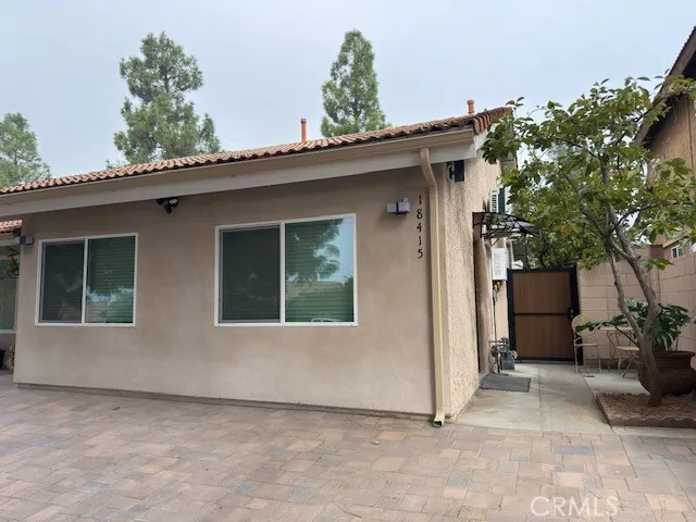 Northridge, CA 91325