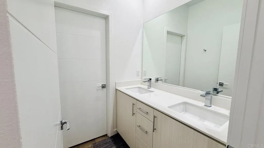 https://cdn.realtyfeed.com/cdn/127/306576328/00e3a2e911722126e3f563707afc62ff.webp