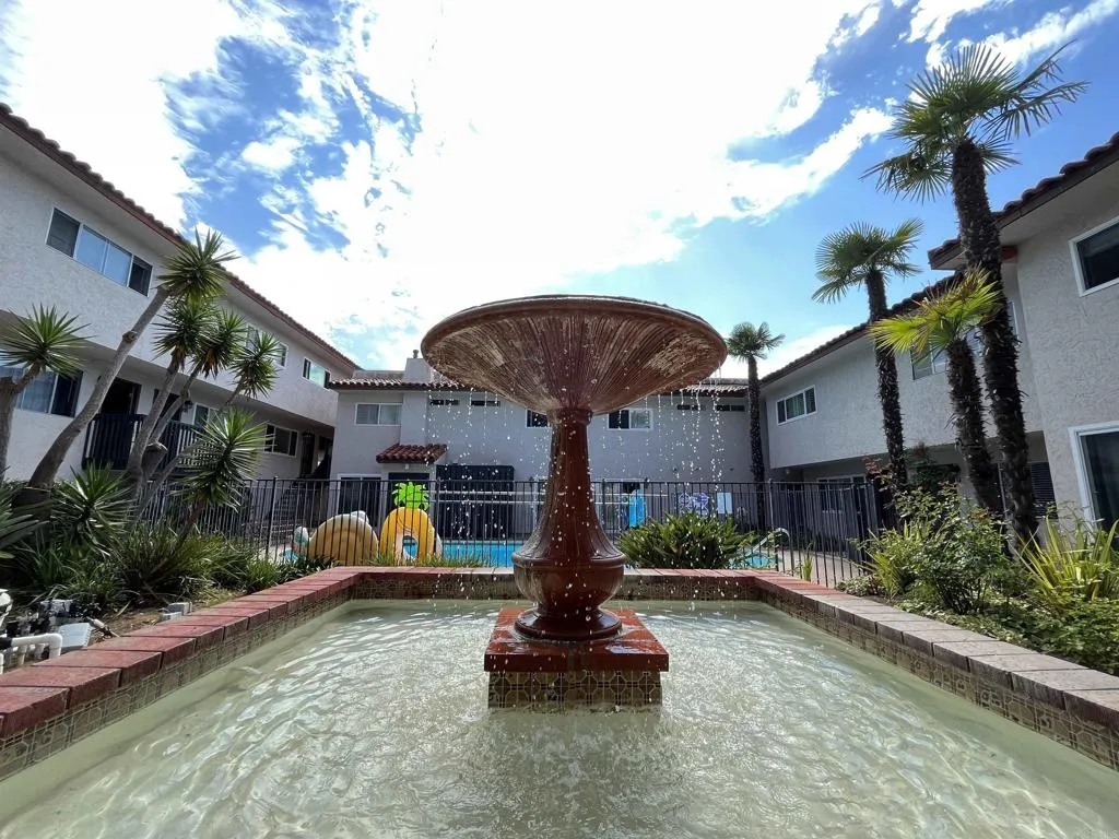 Photo #8: NDP2510331 Listing: Photo #8