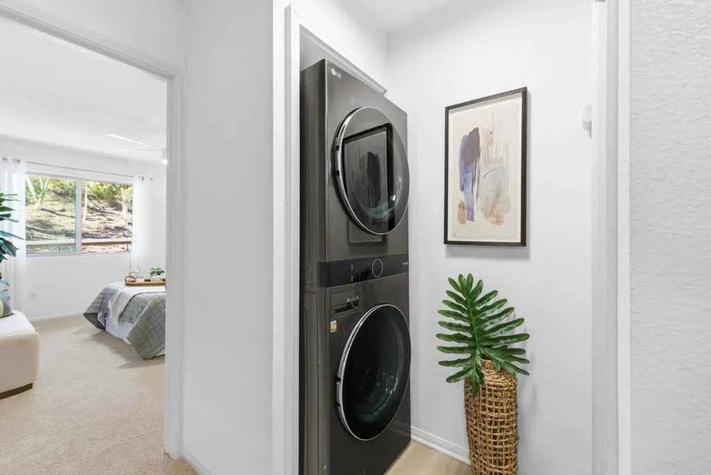 https://cdn.realtyfeed.com/cdn/127/306576512/7b798b8e1c5bb2763b4102788e9dd1be.webp