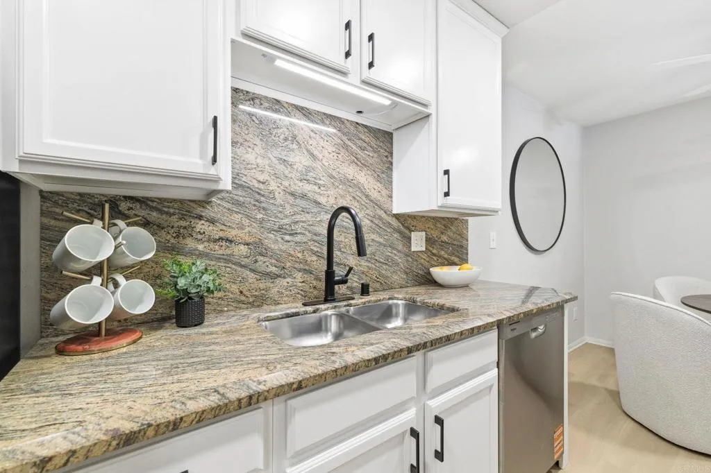 https://cdn.realtyfeed.com/cdn/127/306576512/cf58566ae919be31b37450e99c60c68a.webp