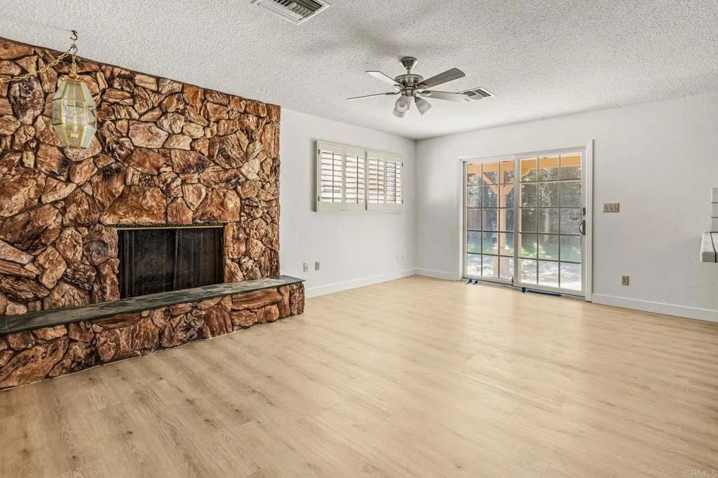 https://cdn.realtyfeed.com/cdn/127/306576717/5364b72990788b5c2163aaa0259a683f.webp