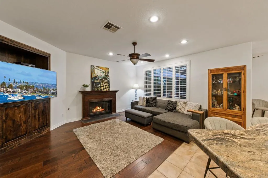 https://cdn.realtyfeed.com/cdn/127/306576737/be705286b6e46b28829ee80420cf6823.webp